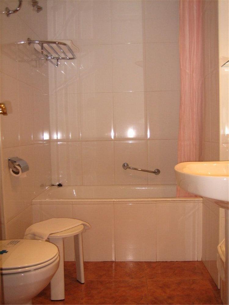Hotel Chane La Puebla De Alfinden Екстер'єр фото