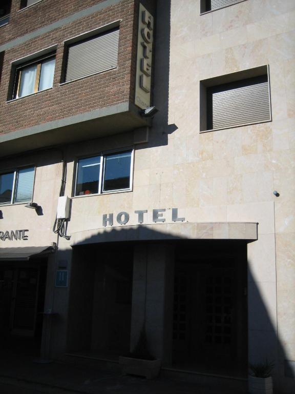 Hotel Chane La Puebla De Alfinden Екстер'єр фото